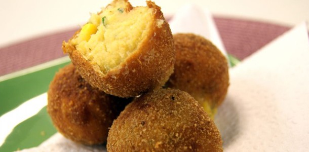 BOLINHO DE MILHO VERDE