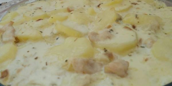 Frango cremoso com batata