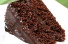 bolo de chocolate economico