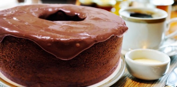 receita-de-bolo-de-chocolate-com-creme-de-avela