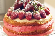 bolo-trufado-morango-naked-cake