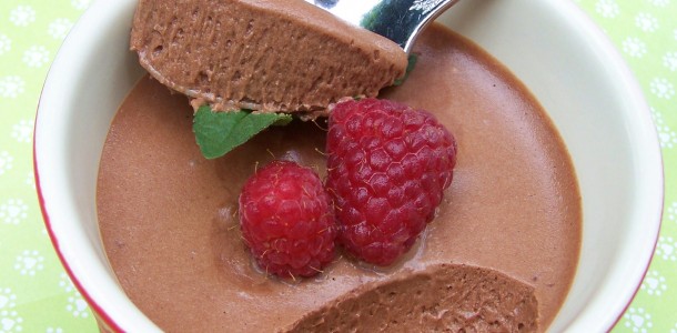 hazelnut-nutella-mousse.jpg