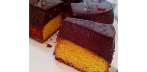 bolo-duo-bolo-de-cenoura-e-pudim-de-chocolate