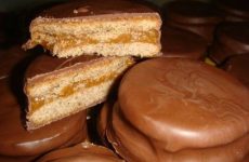 alfajor-de-chocolate-420x279