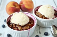 Peach-blueberry-crumbles