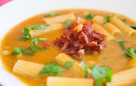 Sopa-de-Feijao-Branco-com-Tomate-e-Salsa-SI-2