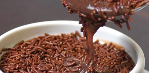 como-fazer-brigadeiro-de-microondas