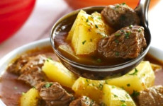 A-melhor-carne-de-panela-com-batata-que-voce-vai-fazer-na-sua-vida-1