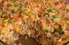 Arroz-de-forno-delicioso-muito-pratico-e-todo-mundo-vai-elogiar-1