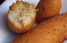 Bolinho-de-bacalhau-delicioso-e-de-dar-agua-na-boca-1