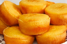 Bolinho-de-fubaCC81-sem-trigo-taCC83o-faCC81cil-que-naCC83o-precisa-nem-de-liquidificador-1