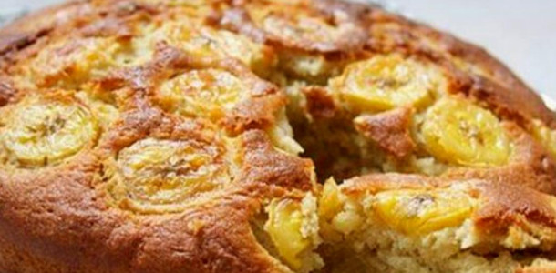 Bolo-de-banana-receita-sem-leite-nem-acucar-nem-farinha-saudavel-por-completo-1