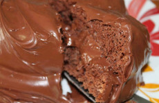 Bolo-de-chocolate-com-iogurte-e-nutella-sem-comentario-para-esse-bolo-maravilhoso-1