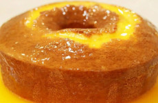 Bolo-de-laranja-macio-e-molhadinho-perfeito-para-servir-no-lanche-ou-no-cafe-1