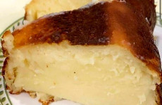 Bolo-de-leite-condensado-cremoso-nao-da-vontade-de-para-de-comer-1