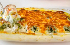 Brocolis-gratinado-no-forno-com-molho-branco-e-queijo-fica-uma-delicia-e-perfeito-1