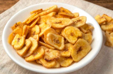 Chips-de-bananas-crocantes-para-um-lanchinho-saudavel-e-saboroso-1-3