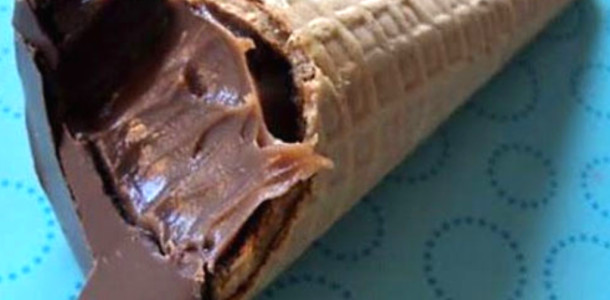 Cone-trufado-de-chocolate-feito-em-casquinhas-de-sorvete-deliciosas-1-1