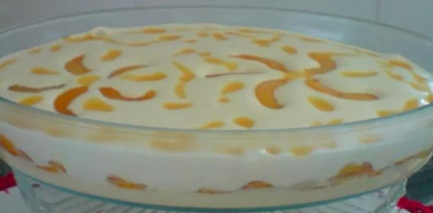 Creme-belga-de-pessegos-e-um-recheio-cremoso-delicioso-e-economico-1