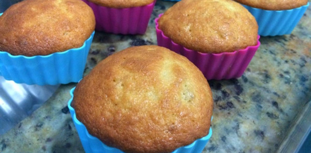 Cupcake-de-Banana-ou-Maca-facil-e-saudavel-1