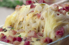 Escondidinho-de-frango-com-bacon-perfeito-para-o-almoco-1-1