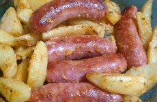 Linguica-assada-com-batata-e-maionese-para-ter-um-almoco-perfeito-1-1