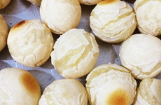 Pao-de-queijo-sem-queijo-e-delicioso-e-muito-simples-de-fazer-alem-de-ser-muito-saudavel-1