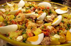 Salada-russa-de-atum-com-camarao-para-uma-refeicao-mais-deliciosa-1