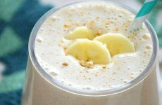 Shake-Detox-de-Banana-simples-de-fazer-e-super-saudavel-1