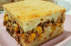 Torta-de-atum-rapida-e-fica-uma-delicia-e-quem-provar-vai-aprovar-1