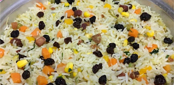 arroz-a-grega-com-passas-receita-toda-hora-1024x682-1-1