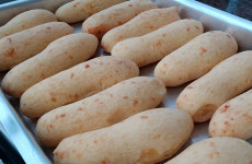 biscoito-de-polvilho-assado-com-queijo-1024x683-1-1