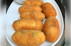 bolinho-de-batata-com-bacon-e-queijo-1024x683-1-1