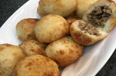 bolinho-de-batata-com-carne-moida-1024x683-1-1