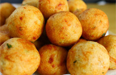 bolinho-de-batata-com-frango-05-0811