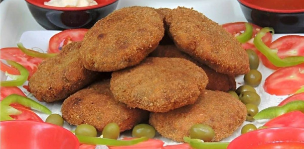 bolinho-de-carne-moida-de-feira-1024x683-1-1