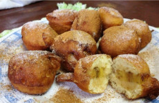 bolinho-de-chuva-com-banana-1024x649-1-1