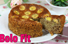 bolo-fit-de-aveia-com-banana-21-03-1024x683-1-1