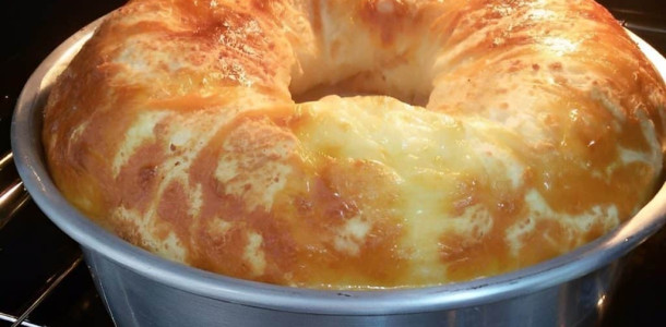 bolo-pao-de-queijo-1-1024x683-1-1