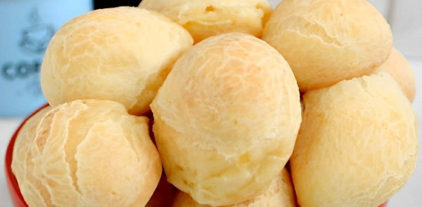 misture-esses-3-ingredientes-e-prepare-um-delicioso-pao-de-queijo-mineiro-receita-toda-hora-1024x688-1-1