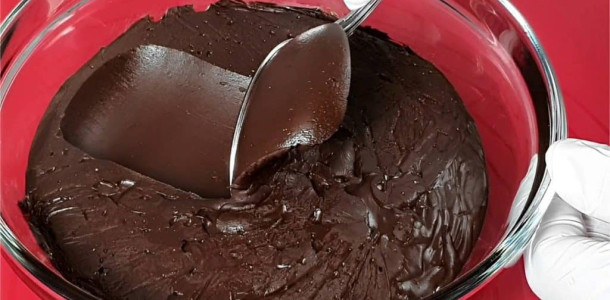 mousse-de-chocolate-10-02-1024x650-1-1