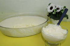 mousse-de-leite-ninho-na-travessa-receita-toda-hora-1024x688-1-1