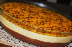 mousse-de-maracuja-com-ganache-de-chocolate-1024x683-1-1