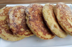 pao-natural-em-10-minutos-com-banana-e-sem-farinha-receita-toda-hora-1024x683-1-1