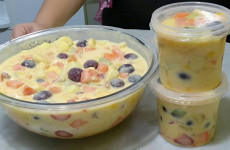 salada-de-frutas-cremosa-para-o-natal-receita-toda-hora-1024x688-1-1