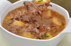 sopa-de-mandioca-com-costela-1024x825-1-1