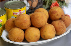 bolinho-de-milho-frito-04-11