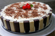 torta-de-bis-com-sorvete-2