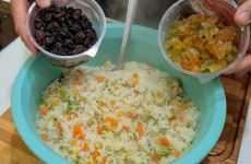 Arroz natalino para deixar sua ceia de natal ainda mais especial