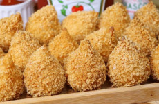 coxinha-de-frango-crocante-1512-1024x683